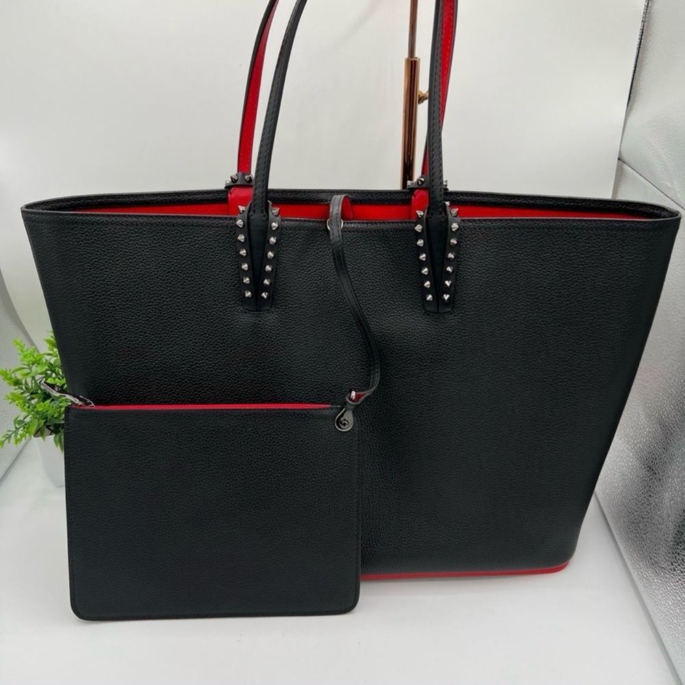 CHRISTIAN LOUBOUTIN Cabata GM Leather Tote Bag Black with Pouch and dustbag ❤️